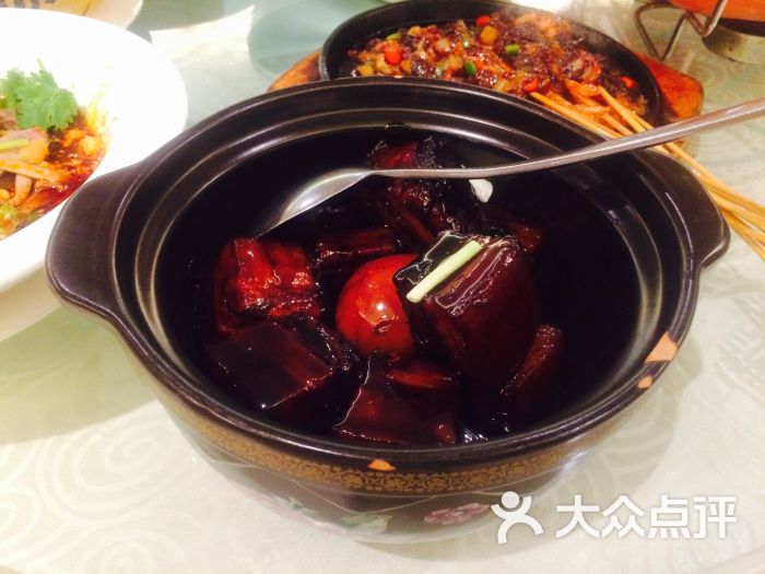 俏江南(恒隆店)砂锅红烧肉图片 