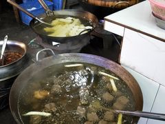 -谢老五跷脚牛肉·非遗传承店