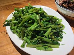 -唐伯虎新派湘菜馆(石夏时代广场店)