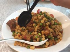 -汗腾格里·风味餐厅(新疆驻京办店)