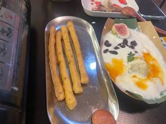 -满格嗦新疆椒麻鸡火锅.炒米粉(川大江安校区店)