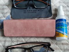 -潘多拉眼镜·蔡司依视路明月(潘家园店)