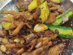 干锅姜辣凤爪-江城燕子大排档(江汉路步行街店)