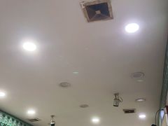 -专业跳跳蛙·彭彭老铺(步行街店)