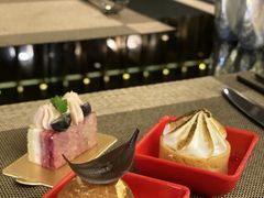 -大中华希尔顿酒店-念自助餐·嗨啤·小龙虾