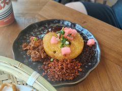 -包整·丝娃娃(一览甲秀楼风景店)