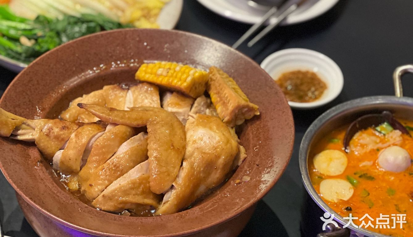 选了个陈鹏鹏的旗下bistro 说是bistro