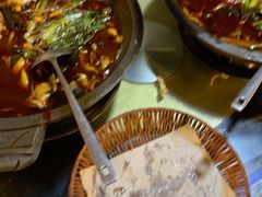 -都江堰石锅鱼