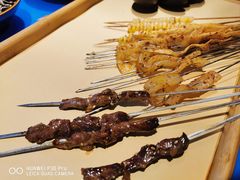 -破瓦寒窑·地摊烤羊排