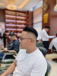 -尼特斯男士发型馆