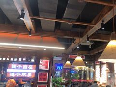 -巴卤社老火锅(财富店)