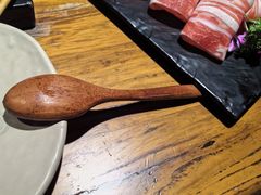 -老牌坊云南鱼豆花火锅(爱建店)
