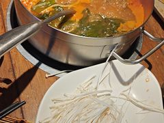 -领鲜潮牛鲜牛羊肉火锅(宏昌店)