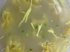 鲜肉小馄饨-东泰祥生煎馆(重庆北路店)