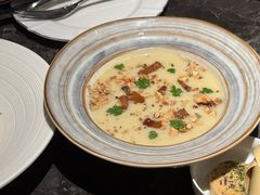 -LESCEDARS Brasserie Bistro香柏树