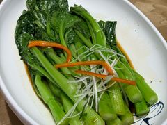 -朱记乳鸽王·非遗石岐乳鸽·全鸽宴(大兴旗舰店)