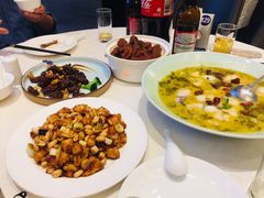 -大铁勺新津菜(东丽阳光新业广场店)