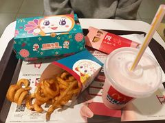 -麦当劳(水坑尾街店)