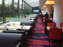 -亮马河饭店翠雅咖啡厅