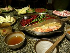 -佬革命主题火锅(玉沙路店)