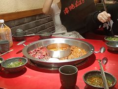 -谭鸭血老火锅(图书馆店)