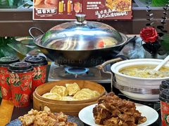 -红东阁东北菜烤肉酒馆(CROSS万象汇店)