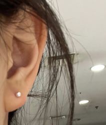 -花师傅专业穿耳洞