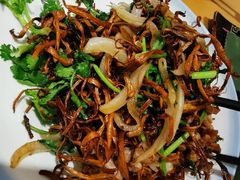 干煸茶树菇-新长岭大酒店酒楼