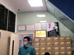 -申普宠物医院·眼科·心内科·影像科(普陀分院)