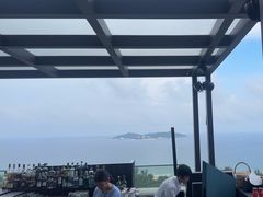 -瑰丽酒店·海吧·天际下午茶·现场DJ·天台酒吧