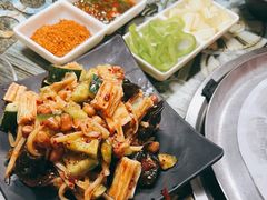 -牛牛牛酸菜煎肉店(望云寺路店)