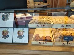 面包甜点陈列柜-酥侯糕点(广东路店)