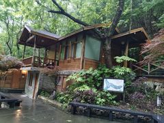 -天明山温泉大酒店