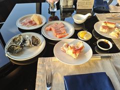 -广州花园酒店-凌璇阁360度高空海鲜自助餐CAROUSEL