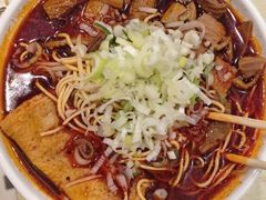 襄阳牛肉面-金贵源食神(楚河汉街店)