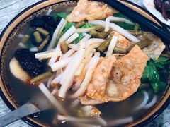 -韦记螺蛳粉(NO2店)