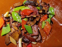 黑鸡枞炒老腊肉-黔香阁·味(花木店)