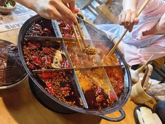 -白乐天毛肚火锅馆(南滨路店)