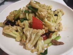 -江城小馆陕南妈妈菜·全球旅行餐厅(钟楼店)