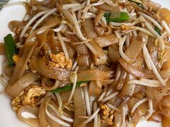 干炒牛河-福记烧味茶餐厅(豪森丽都店)