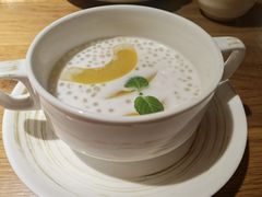 黄桃椰浆西米-庆春朴门