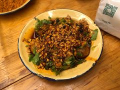 -拈签一笑黄牛肉辣卤串串