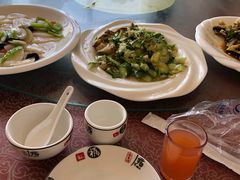 -华圆美食-老蓬莱菜(蓬港路店)