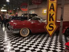 -席娜卡琳火车铁道夜市