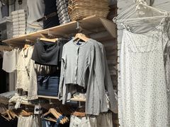 -Brandy Melville