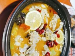 -神府路壹号·海鲜烧烤·砂锅粥·锅物(三坊七巷店)