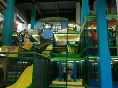 -蒙特利亲子乐园