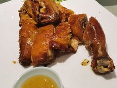 土家吊烧鸡-莲餐厅·湖北菜·藕汤老手艺(愚园路店)