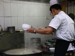 制作葫芦头过程-春发生饭店·非遗(南院门店)