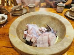 -滇香肴·云南菜蒸汽石锅鱼(云南北路店)